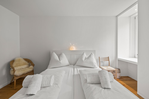 Schlafzimmer 1 mit Doppelbett