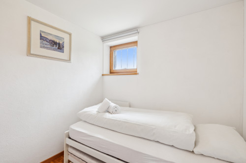 Schalfzimmer EG mit einem oder zwei Betten